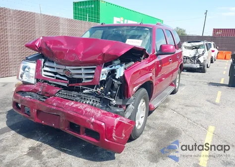 2005 Cadillac Escalade Standard from USA, damaged, VIN 1GYEC63N55R252699